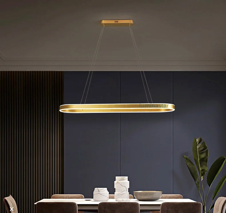Lustra LED ovala suspendata, 120W, 6000 lumeni, finisaj auriu mat, lumina calda/neutra/rece reglabila, deasupra mesei de dining