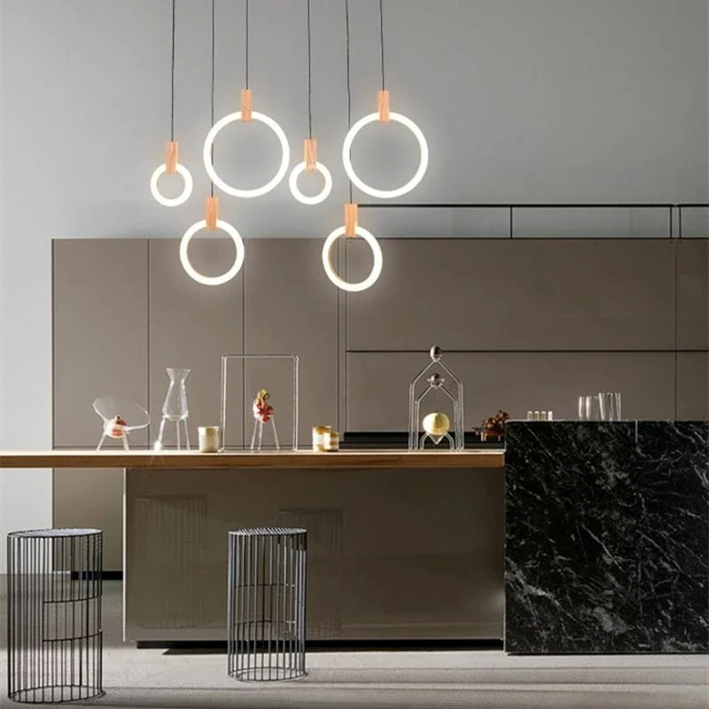 Lustra LED suspendata cu inele circulare din acril, 160W, 8000 lm, lumina reglabila, montaj tavan, design modern