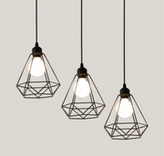 Lustra cu 3 abajururi geometrice tip colivie din metal negru, soclu E27, max 60W, design industrial-scandinav