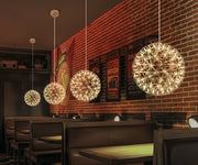 Lustra LED suspendata sferica 42W, temperatura reglabila 3000K-6500K, montaj tavan, efect decorativ in restaurant