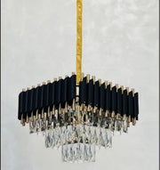 Candelabru negru mat cu cristale fatetate si accente aurii, 5xE14, design pe trei niveluri, diametru 50 cm