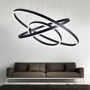 Lustra LED suspendata 68W cu 3 inele negre mate, lumina reglabila alb cald-neutru-rece, design minimalist modern