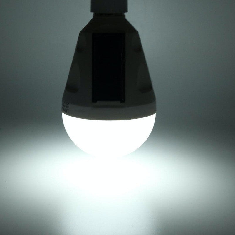 7W LED Bulb with Solar Charging + DC 5V