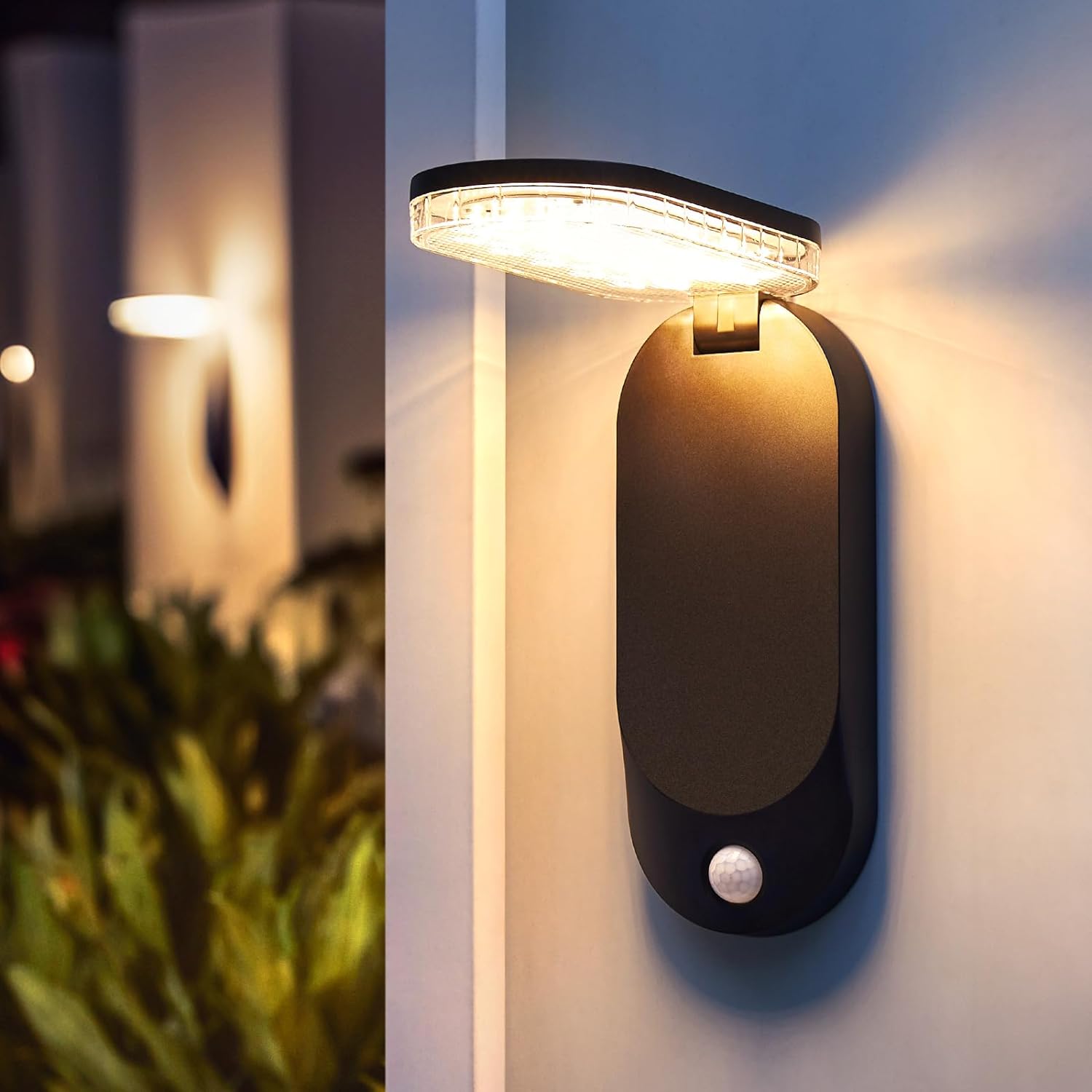 Foldable Solar LED Lamp with Motion Sensor - Wall Light for Sidewalks and Paths, ClassLights