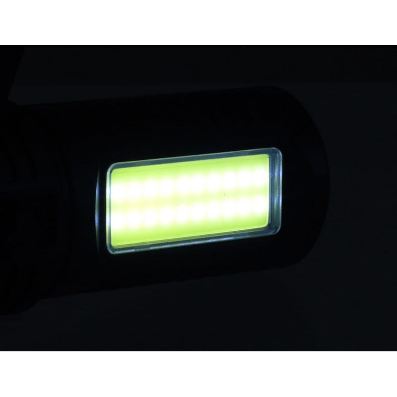 Red-White LED Flashlight with Rechargeable Battery XS-520