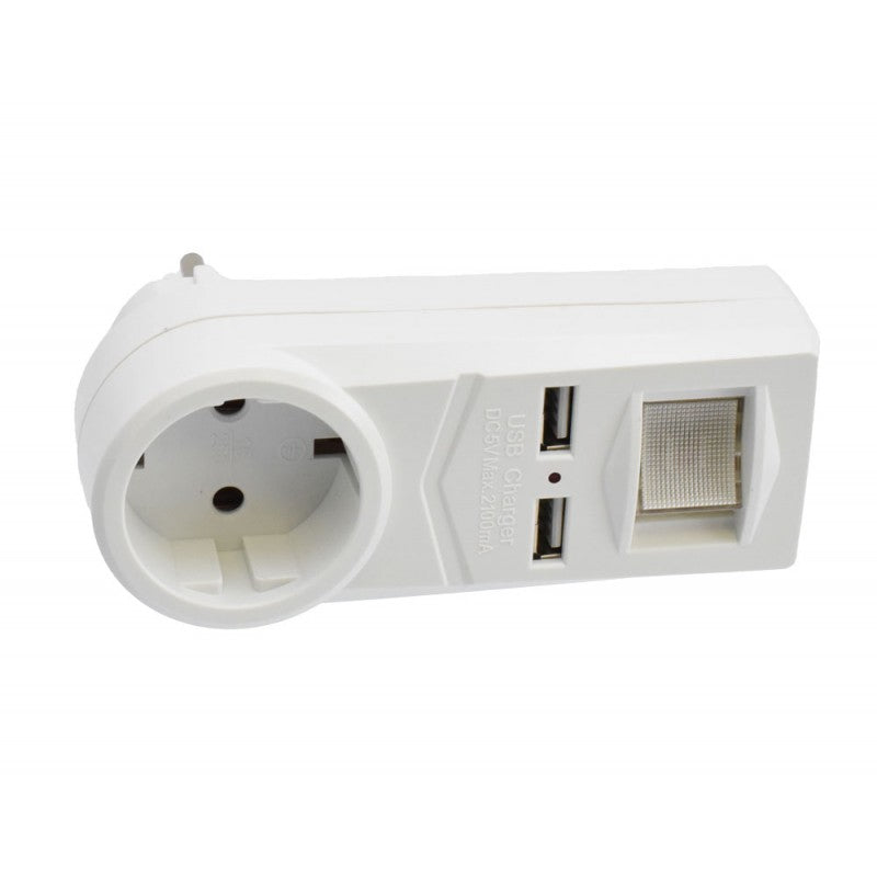 Triple Plug 1 Socket + 2 USB and Switch