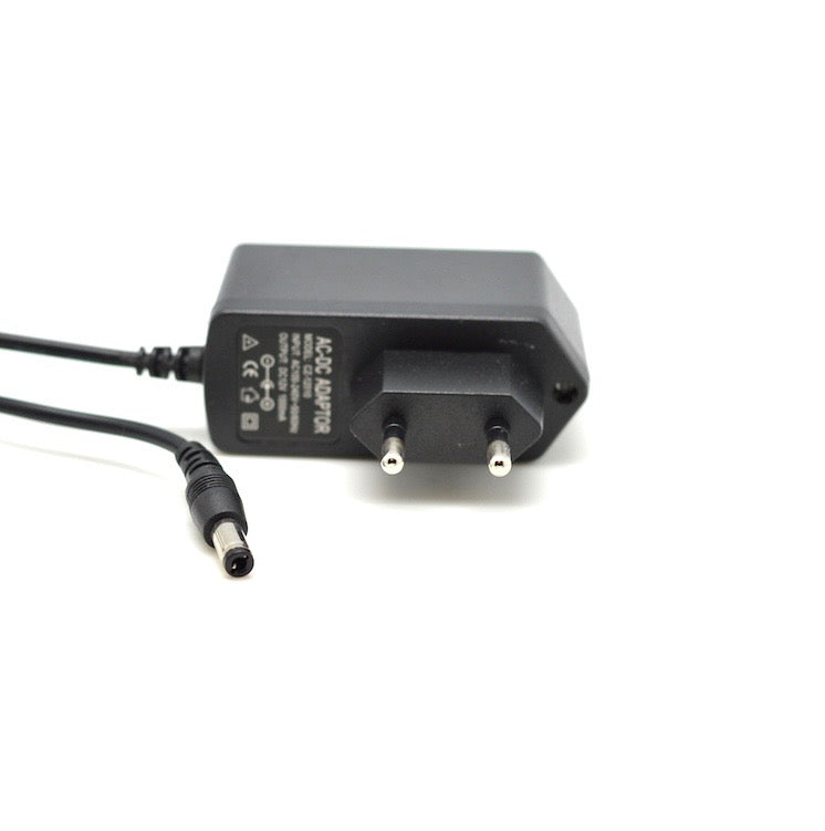 Universal, Stabilized Power Supply, 9V at 1A, 2.1mm DC Plug