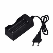 Dual charger for 3.7V Li-ion 18650 batteries