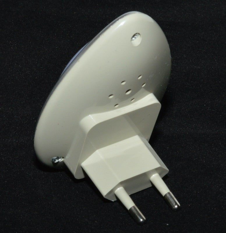 Night Light with Sensor, 220V Plug, 4x LED, IP20 Protection