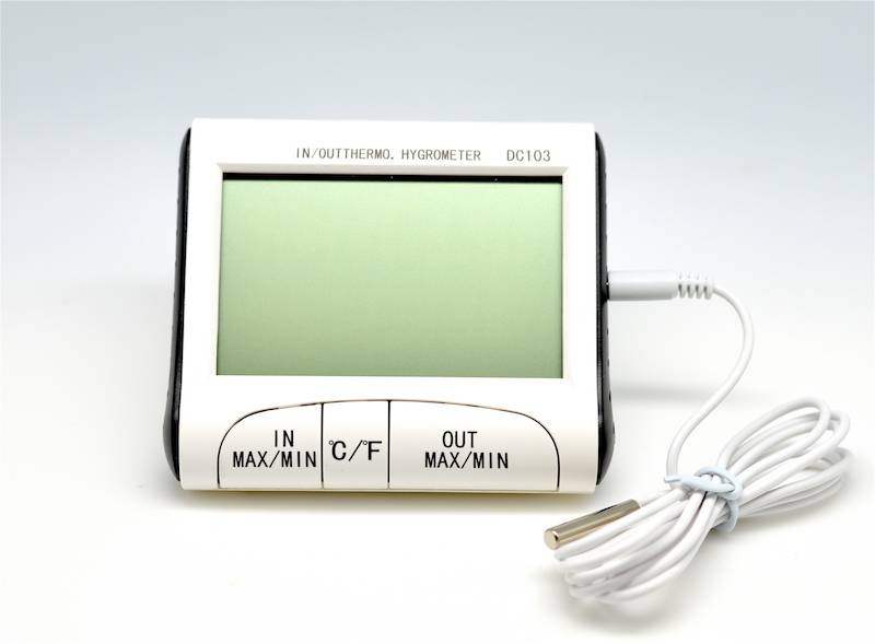 Digital Indoor/Outdoor Thermometer with Humidity